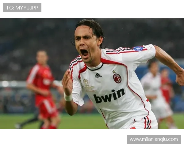 AC米兰足球俱乐部的著名球员与传奇教练详细介绍